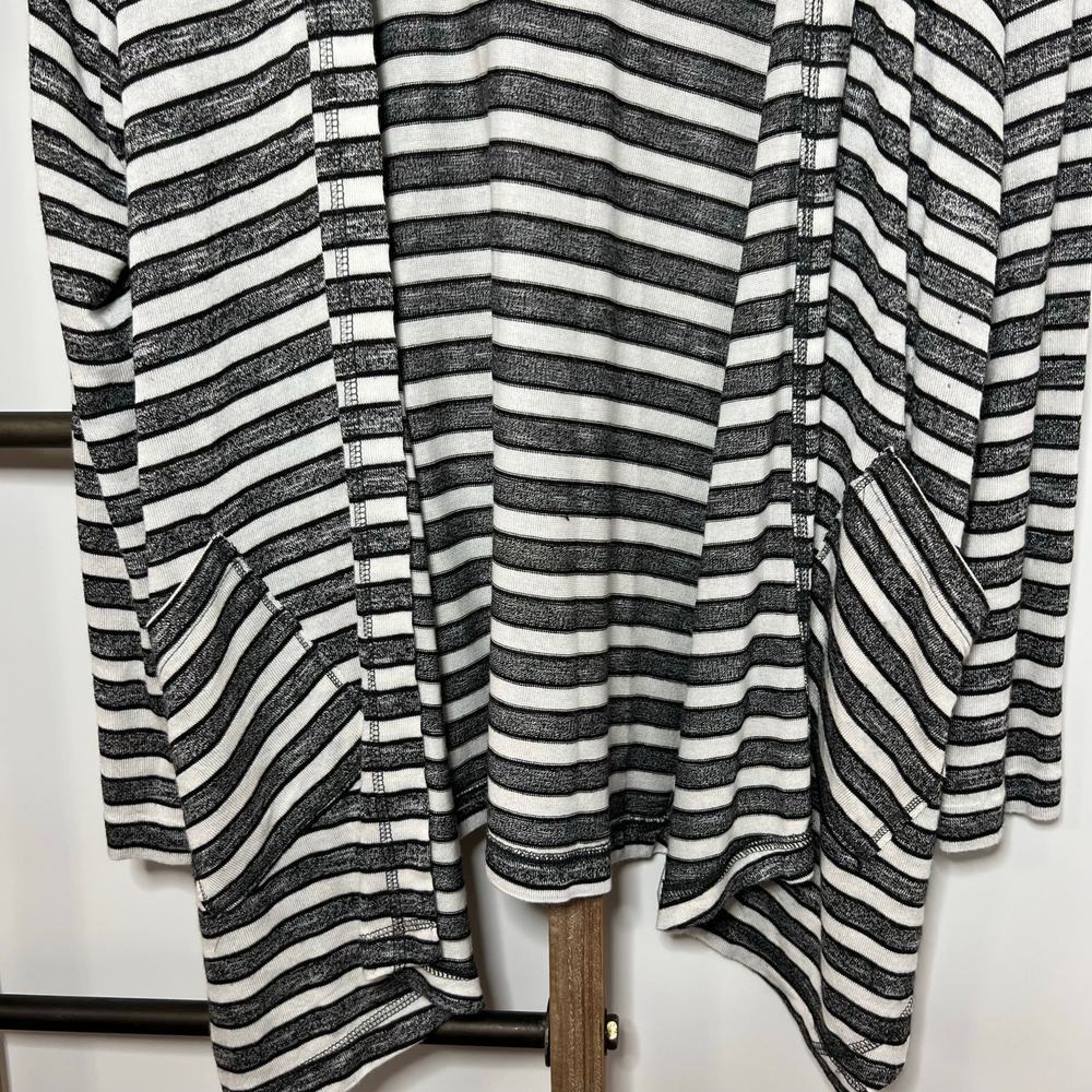 Vince Camuto Long Sleeve Lighweight‎ Black White Cardigan Hoodie Size Medium - Picture 3 of 8